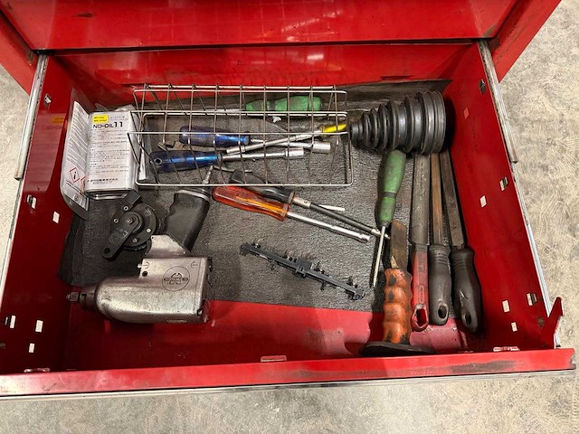 Toyota ktc - gereedschapswagen - afbeelding 8 van  9