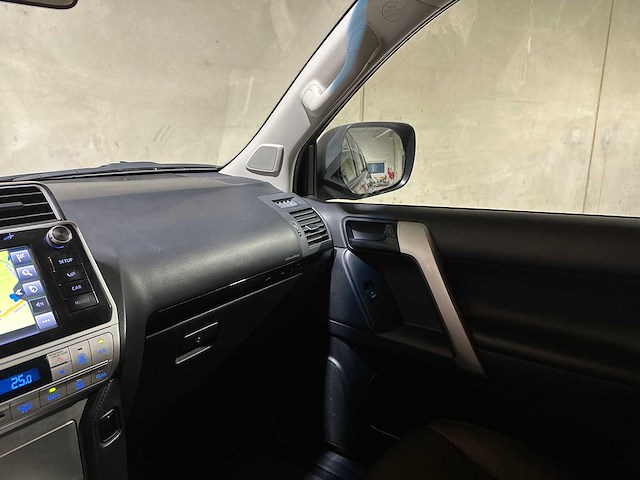 Toyota land cruiser 2.8 d-4d-f challenger blind van 177pk 2020, vhh-33-h bedrijfswagen - afbeelding 18 van  34