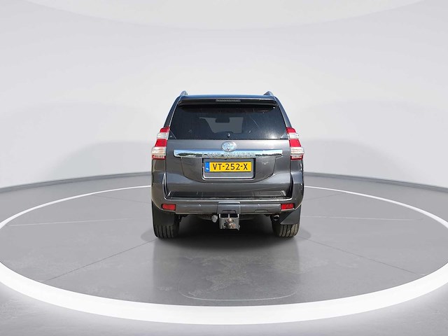 Toyota land cruiser 2.8 d-4d-f vx blind van | vt-252-x i - afbeelding 4 van  31