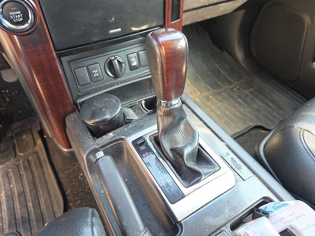 Toyota land cruiser 2.8 d-4d-f vx blind van | vt-252-x i - afbeelding 8 van  31