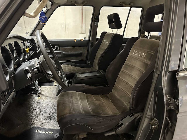 Toyota land cruiser 2.8td 4x4 1989 youngtimer - afbeelding 19 van  46