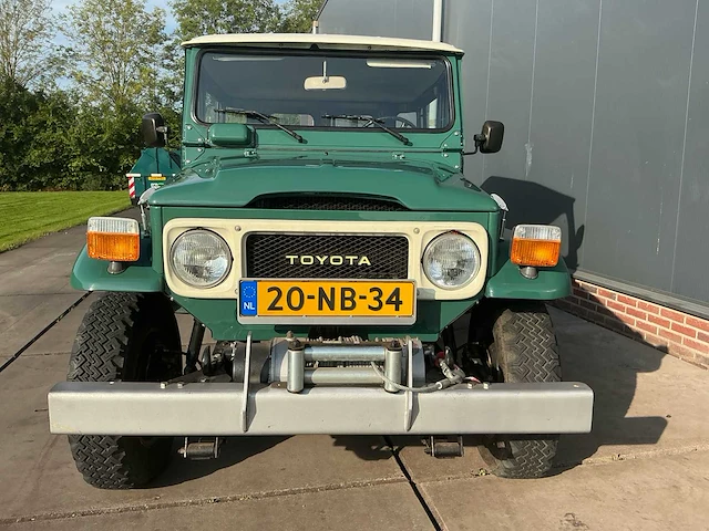 Toyota land cruiser bj40 hardtop land cruiser bj40 oldtimer - afbeelding 23 van  45