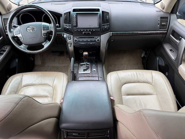 Toyota land cruiser v8 4.5 d-4d executive 7p. | 48-zh-bz i - afbeelding 7 van  13