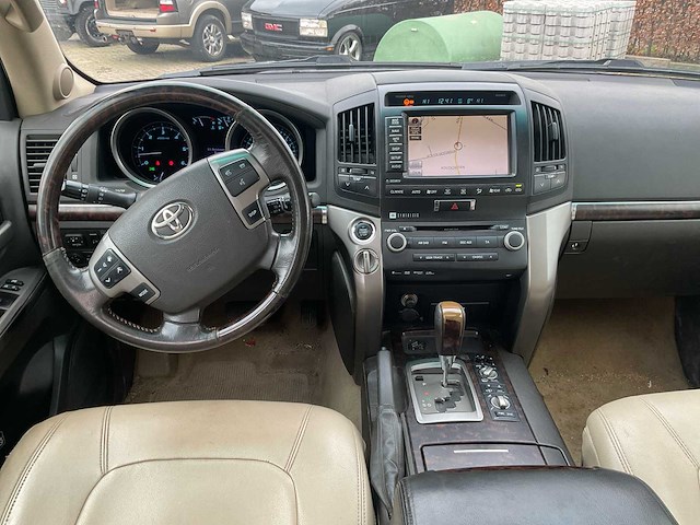 Toyota land cruiser v8 4.5 d-4d terreinauto 4x4 - afbeelding 9 van  20