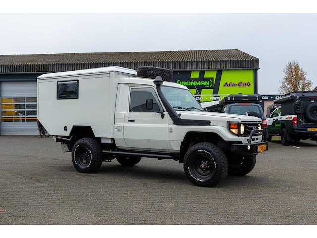 Toyota landcruiser camper 4.2 td 6 cilinder 59-lkl-5 - afbeelding 10 van  62