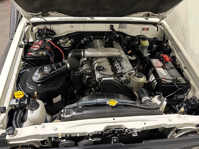 Toyota landcruiser camper 4.2 td 6 cilinder 59-lkl-5 - afbeelding 57 van  62