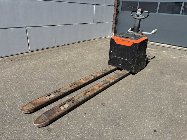 Toyota lpe 200 elektrische pallethefwagen - afbeelding 5 van  12