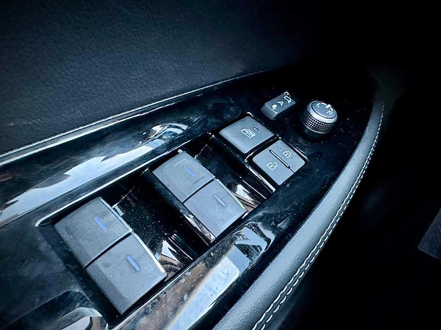 Toyota mirai 1.8 brint-hybrid dynamic, 3340 - afbeelding 9 van  25