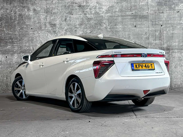Toyota mirai fcv executive 154pk 2016, kpv-46-t - afbeelding 8 van  51