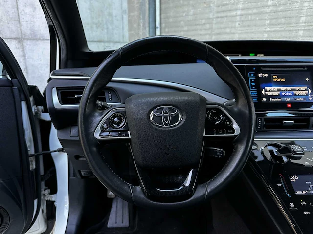Toyota mirai fcv executive 154pk 2016, kpv-46-t - afbeelding 13 van  51