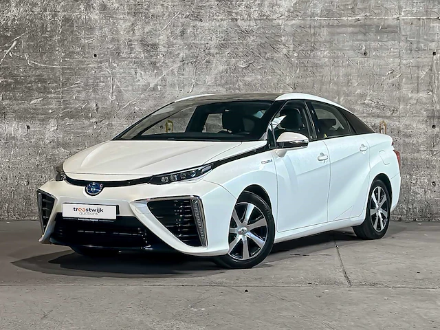 Toyota mirai fcv executive 154pk 2016, kpv-46-t - afbeelding 1 van  32