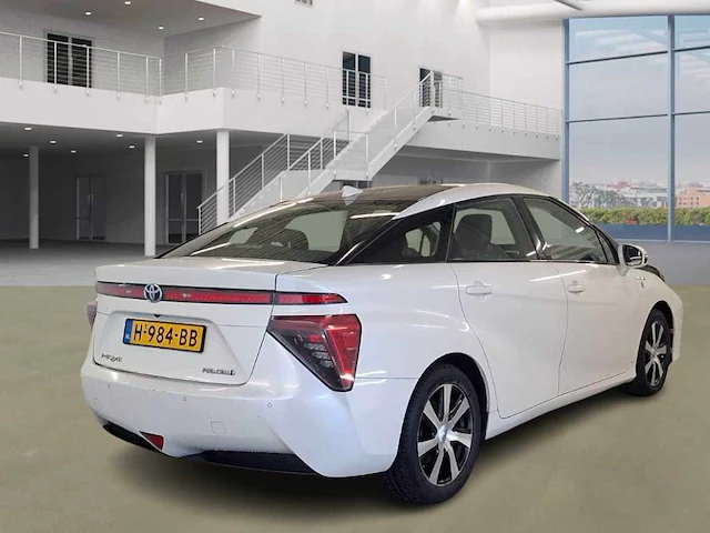 Toyota mirai fcv executive , h-984-bb - afbeelding 17 van  22