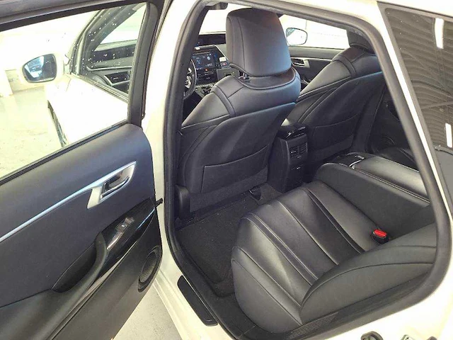 Toyota mirai fcv executive , h-984-bb - afbeelding 19 van  22