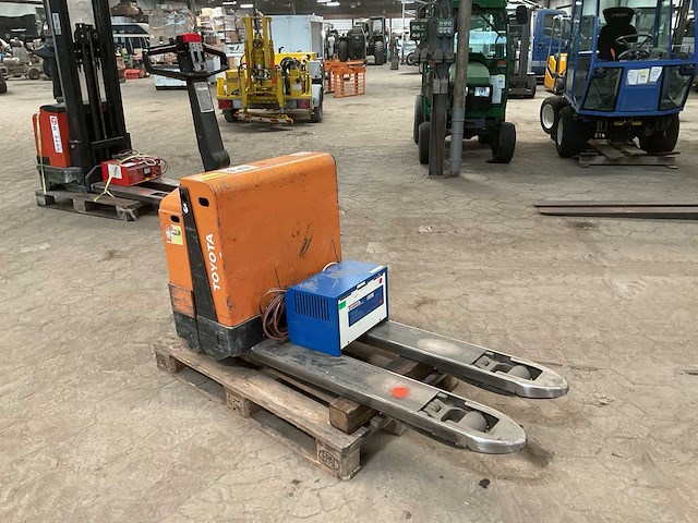 Toyota pm16 elektrische palletwagen - afbeelding 1 van  6