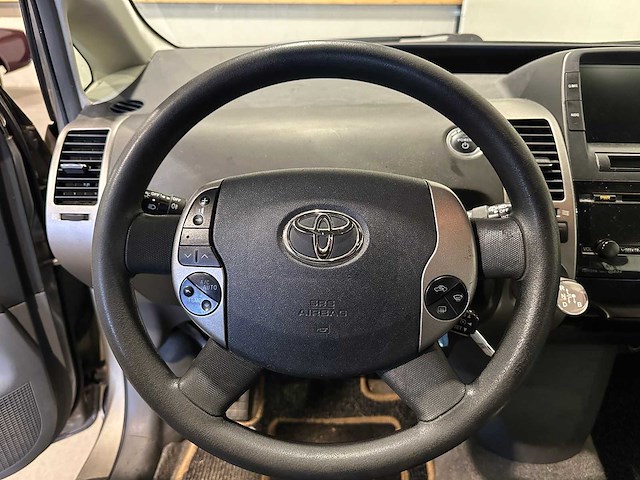 Toyota prius 1.5 vvt-i 20-pv-jn - afbeelding 3 van  19
