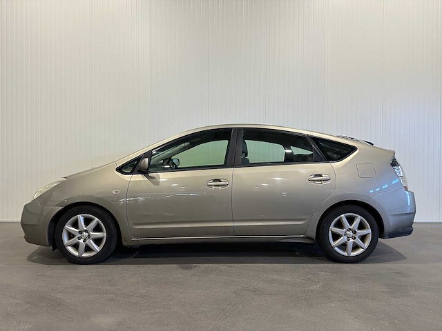 Toyota prius 1.5 vvt-i 20-pv-jn - afbeelding 16 van  19