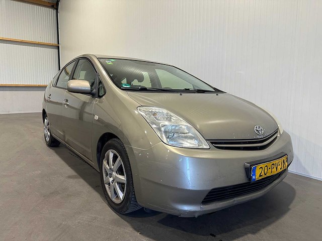 Toyota prius 1.5 vvt-i 20-pv-jn - afbeelding 18 van  19