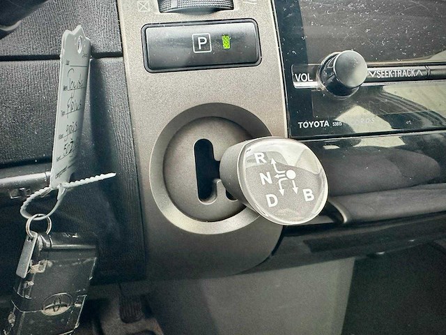 Toyota prius 1.5 vvt i comfort automaat, 50-zj-gj - afbeelding 3 van  14