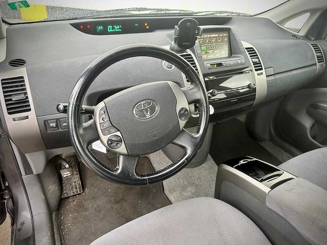 Toyota prius 1.5 vvt i comfort automaat, 50-zj-gj - afbeelding 10 van  13