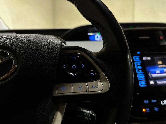 Toyota prius 1.8 dark edition 98pk 2017, h-314-fx - afbeelding 14 van  44