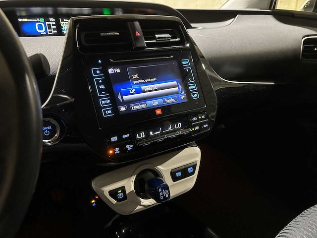Toyota prius 1.8 dark edition 98pk 2017, h-314-fx - afbeelding 20 van  44