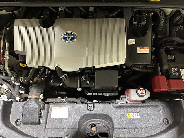 Toyota prius 1.8 dark edition 98pk 2017, h-314-fx - afbeelding 37 van  44