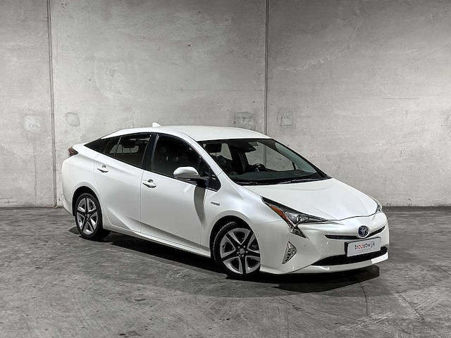 Toyota prius 1.8 dark edition 98pk 2017, h-314-fx - afbeelding 41 van  44