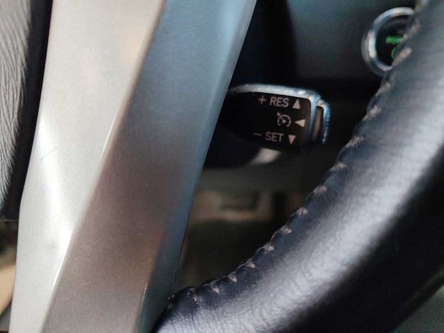 Toyota prius 1.8 dynamic 2011 | 33-pzd-2 - afbeelding 4 van  10