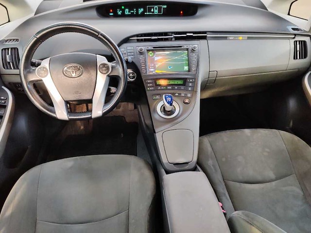 Toyota prius 1.8 dynamic 2011 | 33-pzd-2 - afbeelding 15 van  21