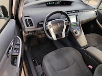 Toyota prius 1.8 dynamic 2011 | 33-pzd-2 - afbeelding 18 van  21