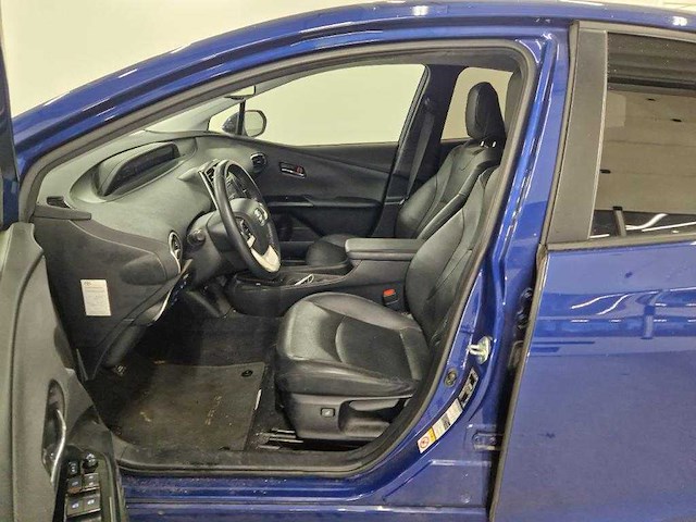 Toyota prius 1.8 executive; kg-383-p - afbeelding 17 van  17