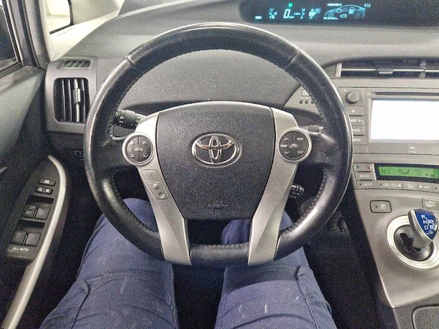 Toyota prius 1.8 plug-in dynamic business 2013 | 3-svv-41 - afbeelding 13 van  19