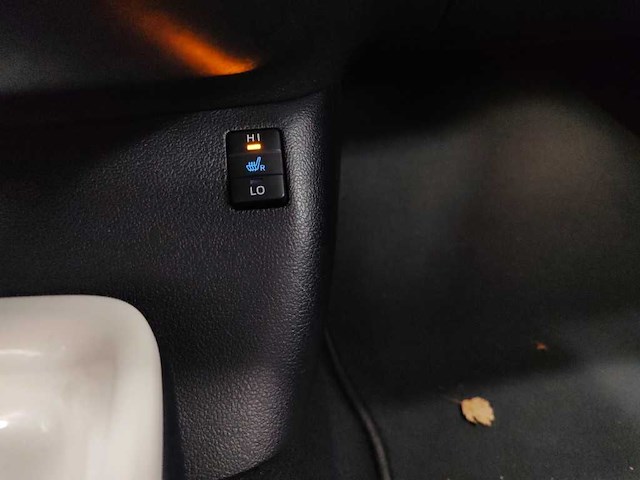 Toyota prius 1.8 plug-in executive 2018 | tt-224-g - afbeelding 16 van  30