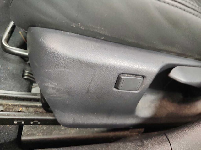 Toyota prius 1.8 plug-in executive 2018 | tt-224-g - afbeelding 20 van  30