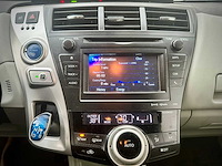 Toyota prius wagon 1.8 dynamic business, 1-xkb-15 - afbeelding 3 van  16