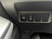 Toyota prius wagon 1.8 dynamic business automaat, 57-xsj-5 - afbeelding 12 van  17