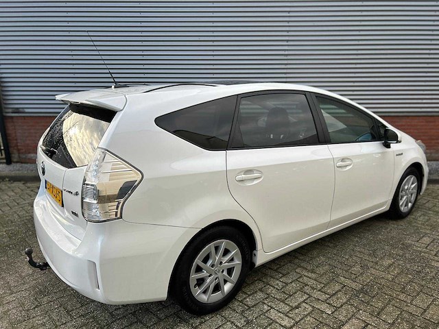 Toyota prius wagon 1.8 dynamic business automaat, 57-xsj-5 - afbeelding 3 van  17