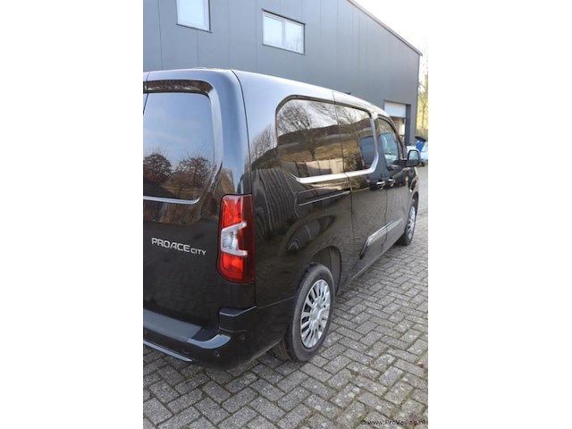 Toyota proace city - kenteken vlj-43-f | automaat - afbeelding 2 van  46
