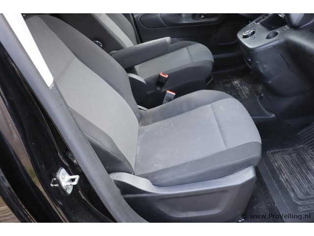 Toyota proace city - kenteken vlj-43-f | automaat - afbeelding 16 van  46