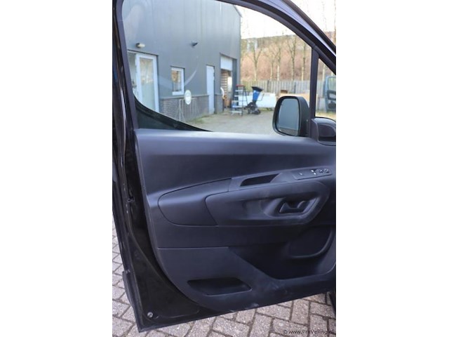Toyota proace city - kenteken vlj-43-f | automaat - afbeelding 18 van  46