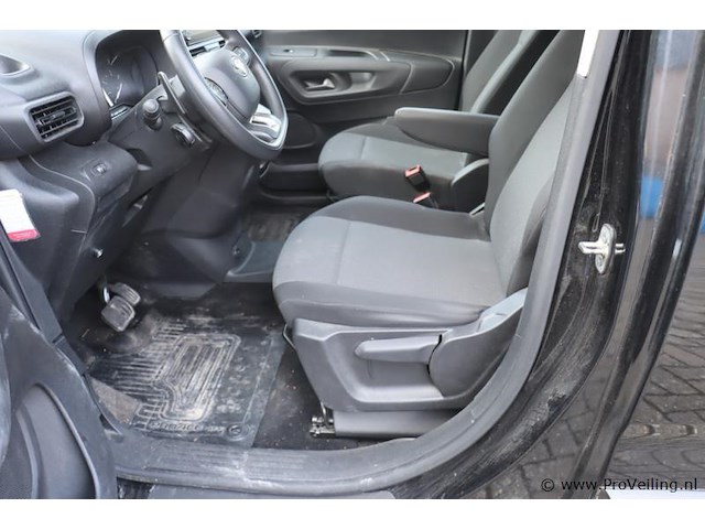 Toyota proace city - kenteken vlj-43-f | automaat - afbeelding 19 van  46