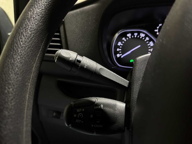 Toyota proace compact 1.6 d-4d professional 114pk 2017 (origineel-nl), v-346-jr - afbeelding 8 van  33