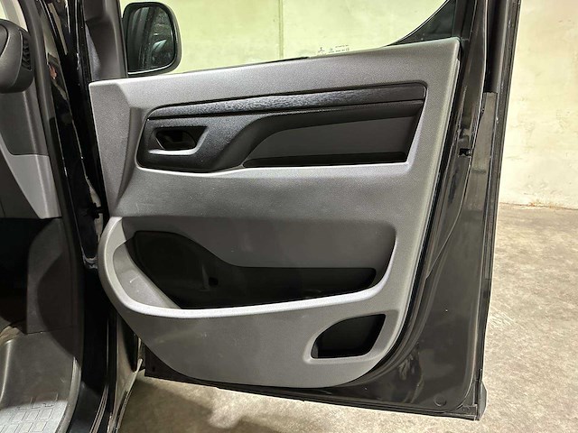 Toyota proace compact 1.6 d-4d professional 114pk 2017 (origineel-nl), v-346-jr - afbeelding 24 van  33