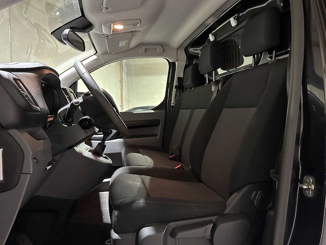 Toyota proace compact 1.6 d-4d professional 114pk 2017 (origineel-nl), v-346-jr - afbeelding 16 van  32