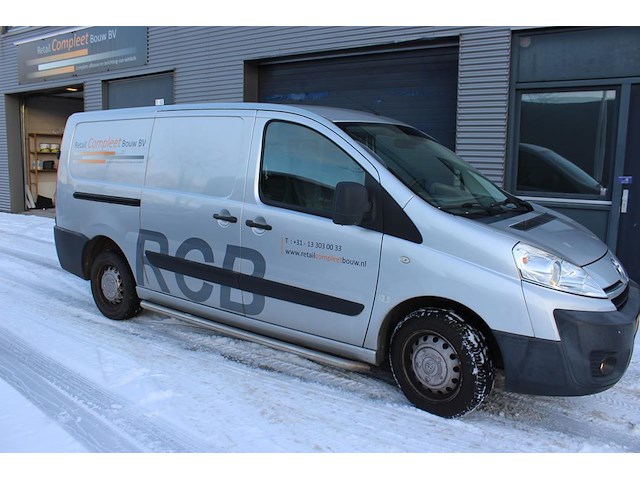 Toyota proace met kenteken vn-523-j. datum eerste toelating 16-04-2015. apk vervaldatum 30-8-2026. - afbeelding 7 van  13