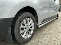 Toyota proace shuttle 2.0 d-4d long personenbus - afbeelding 10 van  40