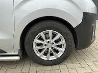 Toyota proace shuttle 2.0 d-4d long personenbus - afbeelding 14 van  40