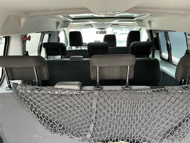 Toyota proace shuttle 2.0 d-4d long personenbus - afbeelding 30 van  40