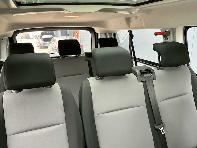 Toyota proace shuttle 2.0 d-4d long personenbus - afbeelding 15 van  33