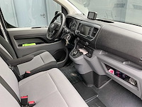 Toyota proace shuttle 2.0 d-4d long personenbus - afbeelding 17 van  33